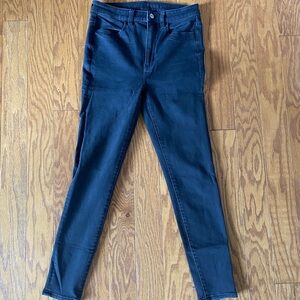 American Eagle super stretch black skinny jeans size 8